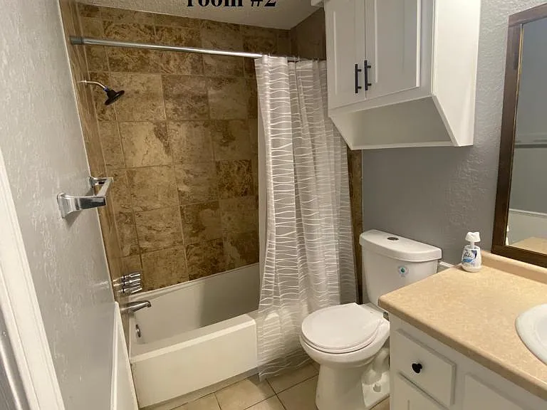 934 SW 63rd St — Photo 14