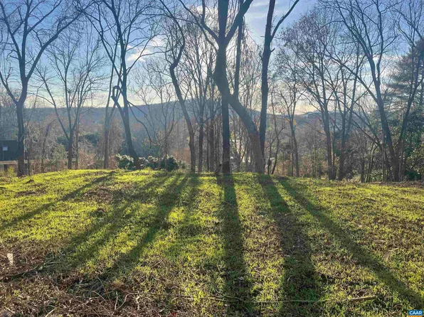 E Haven Ct, Charlottesville, VA 22911