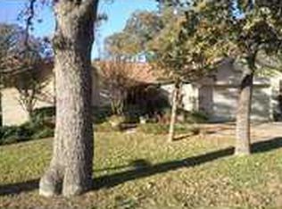 1101 Hawk Tree Dr, College Station, TX 77845