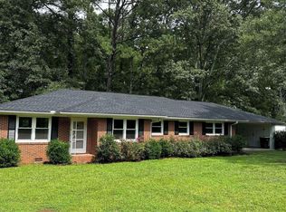 23 Douglas Dr, Newnan, GA 30263