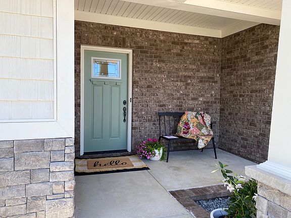2nd image of 5690 Locust Ln #J3h9qx