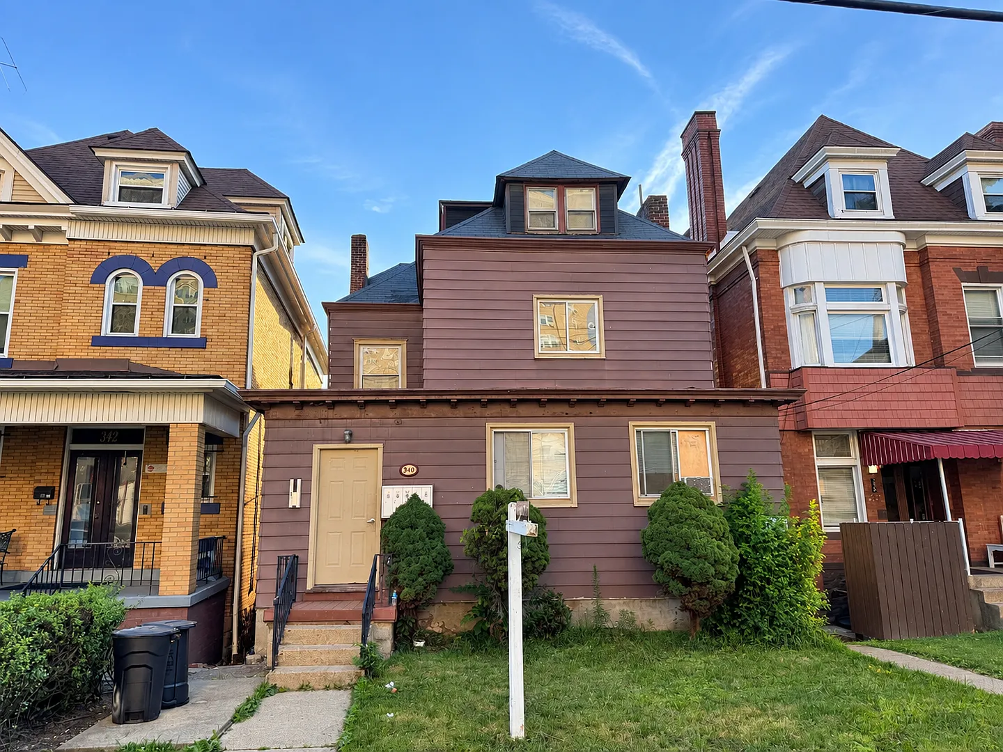 340 North Craig Street — Photo 2