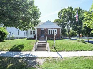 1702 Lenox Rd, Schenectady, NY 12308