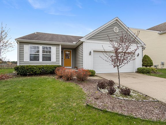 3rd image of 1013 Odell Farm Ln