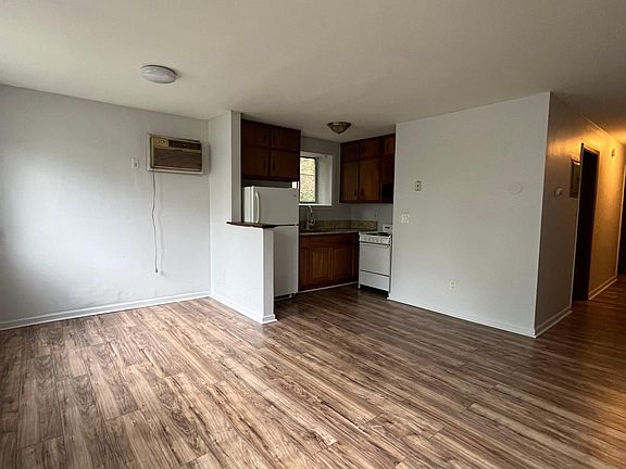 2nd image of 2625 1st Ave S APT 10
