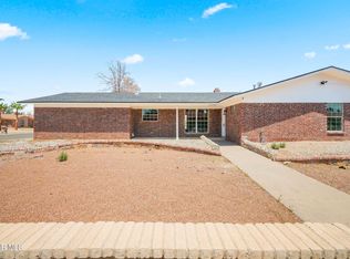 11301 Tom Ulozas Dr, El Paso, TX 79936