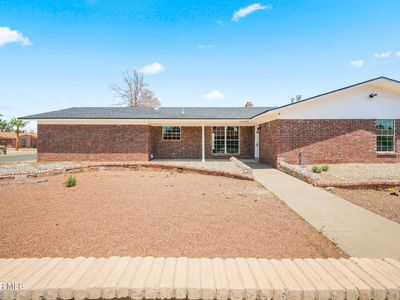 11301 Tom Ulozas Dr, El Paso, TX, 79936