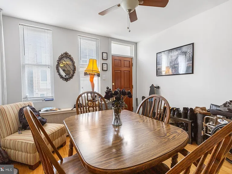 2310 E Gordon St — Photo 4