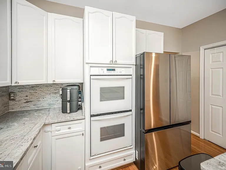 15385 Windsong Ln — Photo 15