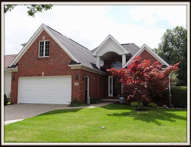 1st image of 102 Thamesford Ln