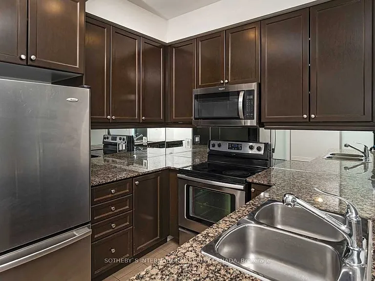 10 Bloorview Pl #920 — Photo 9