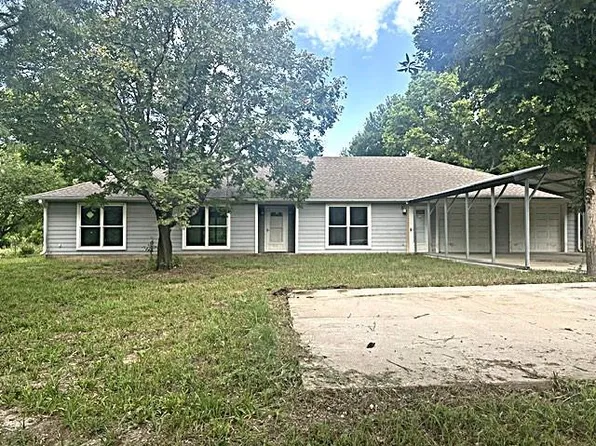 2261 County Road 4100, Coffeyville, KS 67337