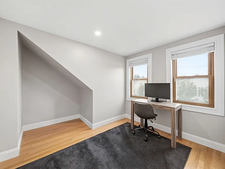 309 Hillside Ave — Photo 29