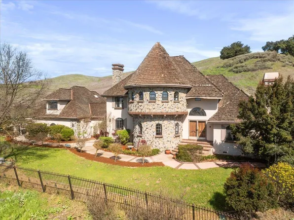 3145 Paseo Vista Ave, San Martin, CA 95046