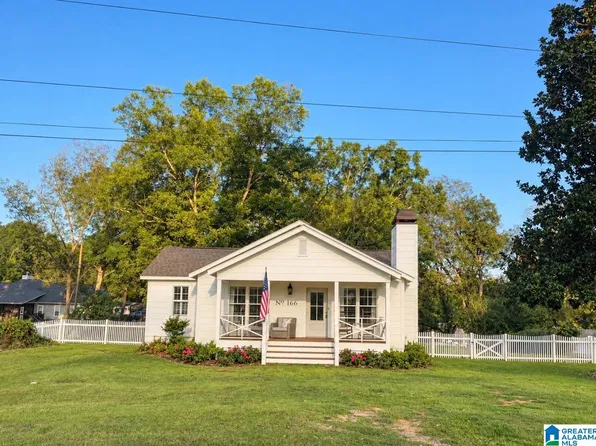 166 Montana Ave, Thorsby, AL 35171