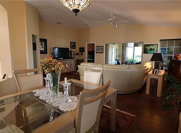 5th image of 2771 Valparaiso Blvd
