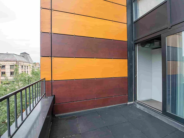 The Hub on Chestnut Street — Photo 19