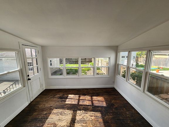 4th image of 1408 Bird Ave