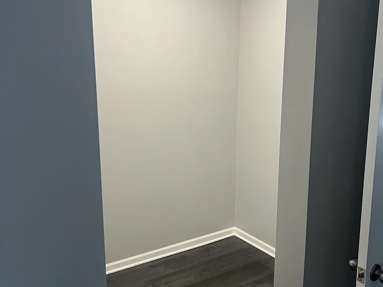 1010 Hoffman St #1F — Photo 8