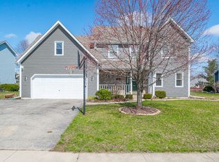 423 Fairhaven Dr, Yorkville, IL 60560