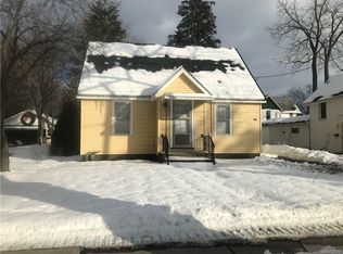 58 Lake Ave, Lancaster, NY 14086