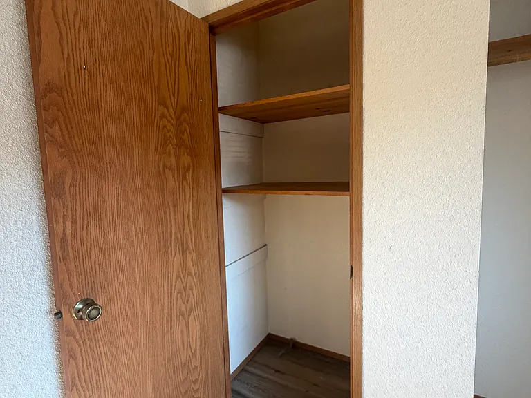 Tabor West Apartments — Photo 20