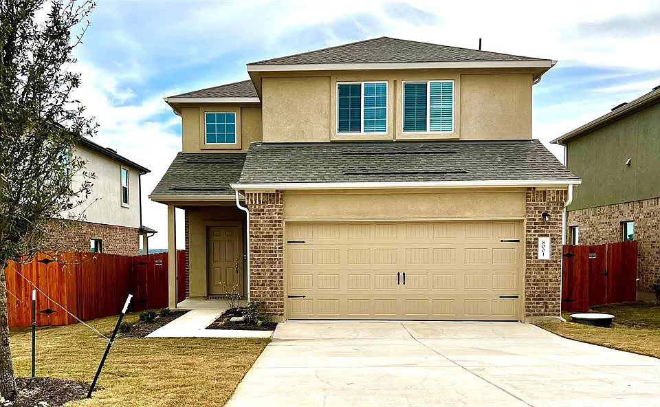 8001 Copper Prairie Bnd