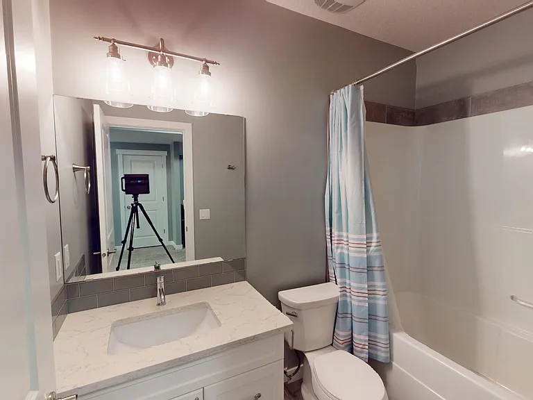 172 Wildrose Dr — Photo 10