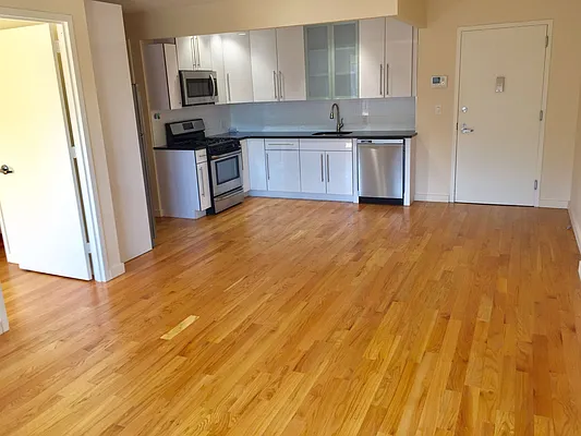 Rented by Sterling Realty Solution Inc | media 24