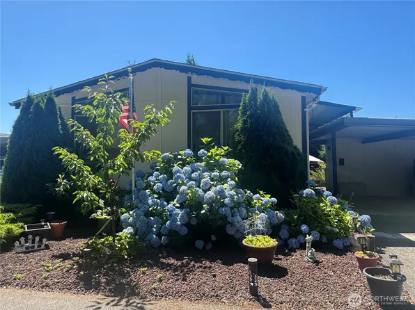 822 82nd Street E, Tacoma, WA 98404