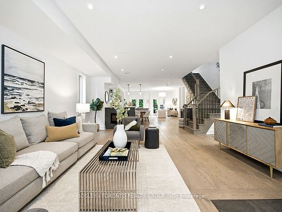 4th image of 99 Cadorna Ave