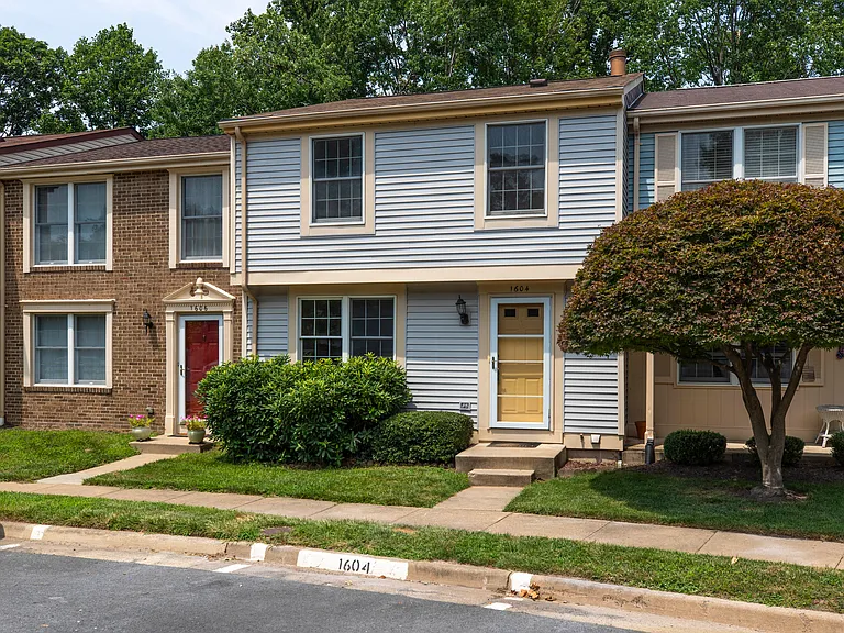 1604 Barnstead Dr — Photo 34