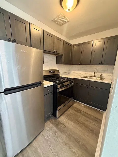1 bed, $1,600 — Photo 1