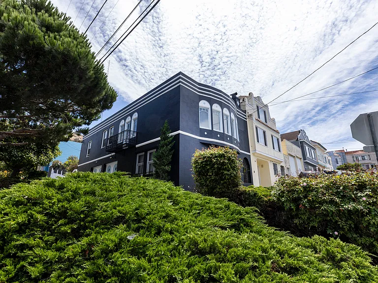 3501 Jennings St — Photo 53