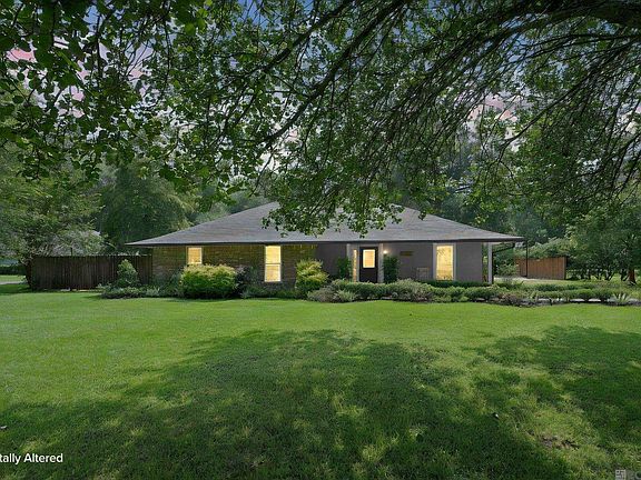 4th image of 7566 Kingsley Dr