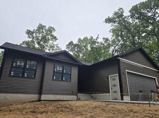 2850 Fenner Rd, Muskegon, MI 49445