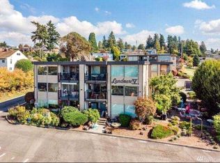 811 S 227th Pl UNIT 6, Seattle, WA 98198