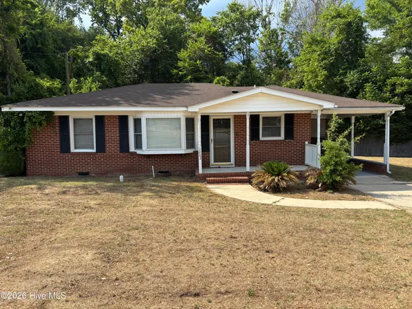1202 W Howard Avenue, Tarboro, NC 27886