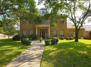 14602 Sandy Creek Dr, Houston, TX 77070