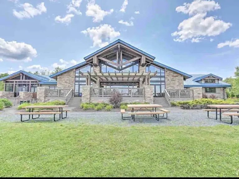 124 Tepee Dr — Photo 25