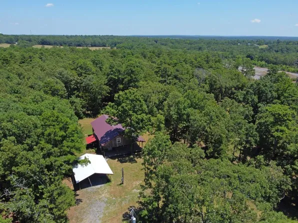 255 Humphrey Dr, Pleasant Plains, AR 72568