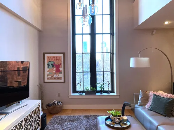 21 Father Francis Gilday St APT 305, Boston, MA 02118