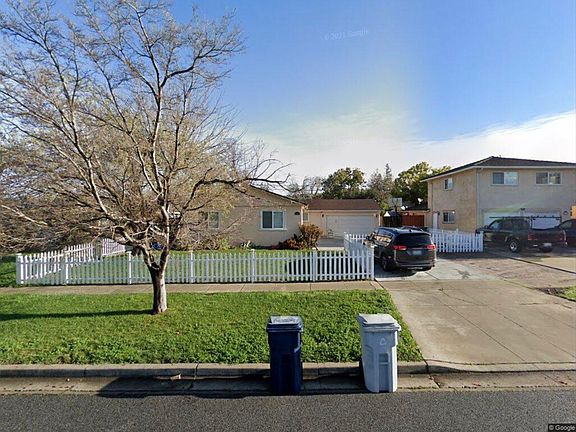 2nd image of 41658 Paseo Padre Pkwy