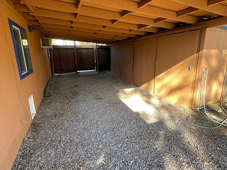 313 E Calle Arizona — Photo 6