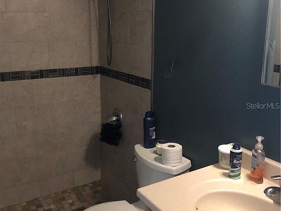 4th image of 827 Bristol Forest Way