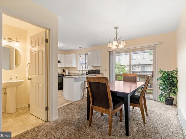 276 Broad St, Highspire, PA 17034