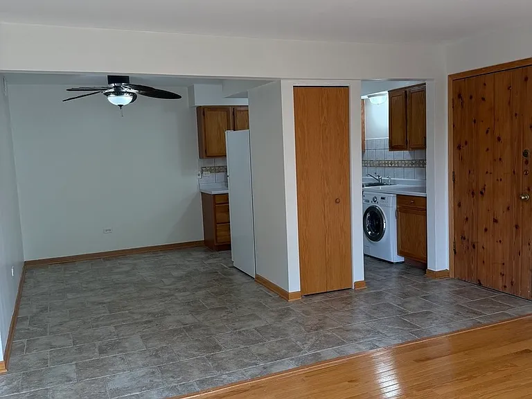 10707 S Keating Ave #3A — Photo 8