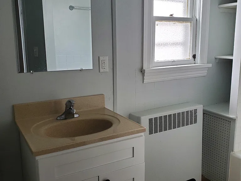 39 W King St #3 — Photo 13