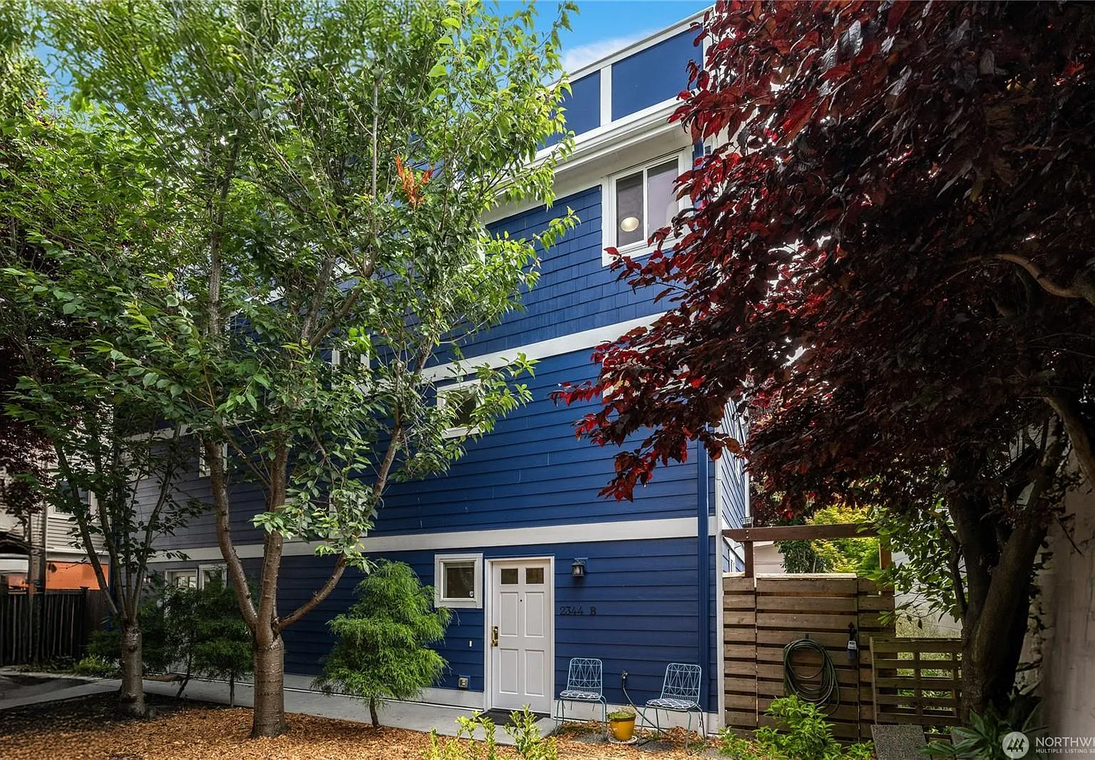 3 bed, 2.5 bath, 1210 sqft, $3,800 — Photo 3