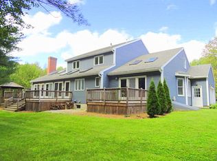 51 Sleeper Cir, Fremont, NH 03044